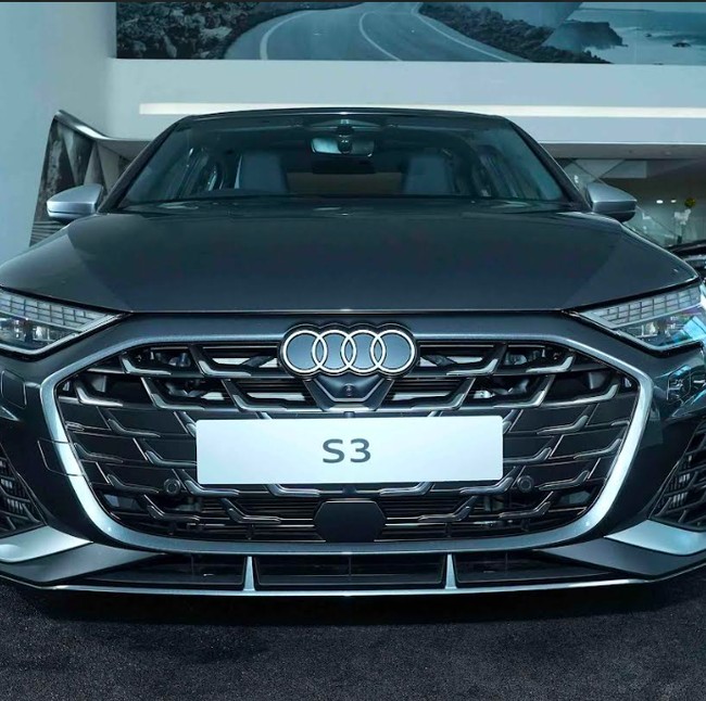 Kaum Mendang-mending Minggir! Ini New Audi S3 Cuma untuk Para Miliarder