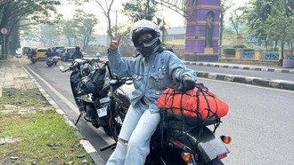 Tembus 10 Jam! Viral 2 Wanita Touring Motor dari Bandung hingga Wonosobo