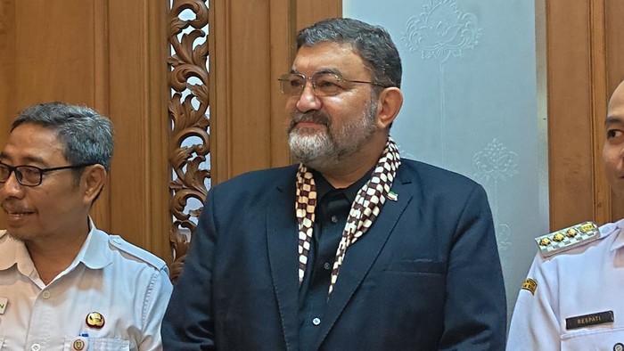 Dubes Iran untuk Indonesia Mohammad Boroujerdi bertemu Walkot Solo di Balai Kota Solo, Rabu (1/4/2026)