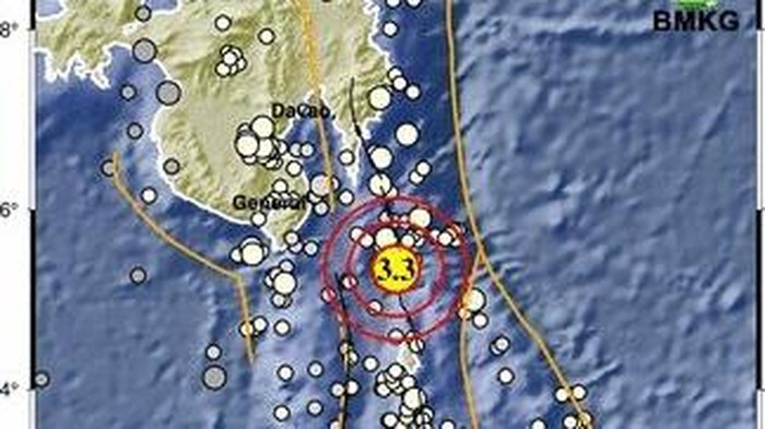 Gempa M 3,3 mengguncang kawasan Pulau Karatung.
