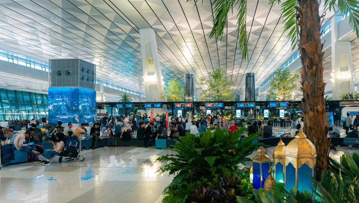 Ilustrasi pengunjung bandara
