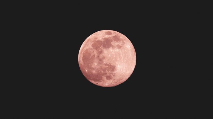 Ilustrasi Pink Moon. Jadwal lihat pink moon April 2026.