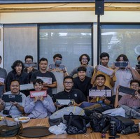 April Mop: Kedengarannya Kayak Bercanda, Tapi Komunitas Ini Beneran Ada di Indonesia