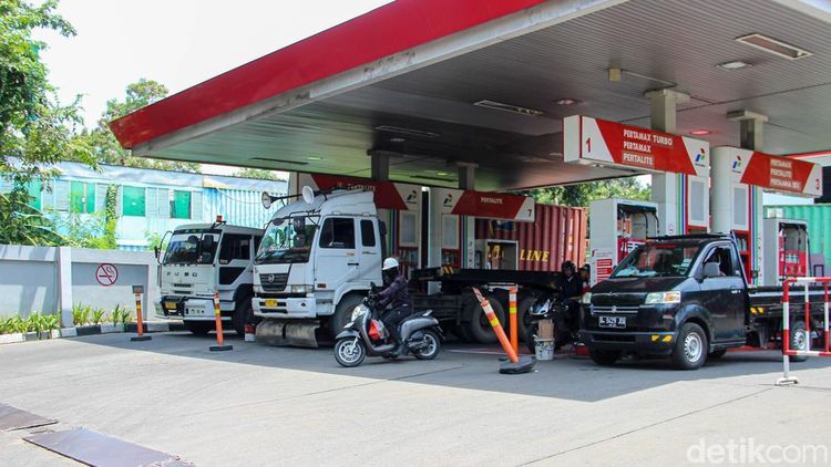 Kebijakan Baru, Pembelian BBM Subsidi Maksimal 50 Liter per Hari