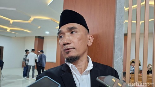 Kepala Dinas Energi dan Sumber Daya Mineral Samsudin, Selasa (31/3/2026). (Foto: Ahmad Viqi/detikBali).