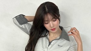 Ini jadi perpisahan yang bittersweet antara solois jebolan IZ*ONE itu dengan agensi. (Foto: dok. Instagram @silver_rain.__)