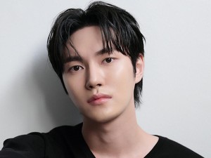 Aktor Lee Tae Ri Umumkan Pernikahan!