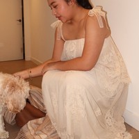 Saat ini Khirani sendiri diketahui tengah menempuh pendidikan untuk memperoleh gelar sarjana di Australia. Meski demikian di waktu luangnya Khirani selalu menyempatkan pulang ke Indonesia untuk bertemu sang mama. Foto: Instagram/@mayangsari_official