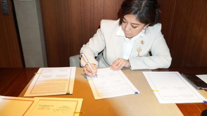 Pemerintah Indonesia dan Korea Selatan menyepakati kerja sama strategis di bidang teknologi digital yang mencakup peningkatan kualitas layanan publik, penguatan keamanan data, hingga pengembangan talenta kecerdasan artifisial (AI).