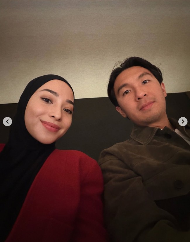 Nikita juga membagikan potretnya saat ngedate dengan sang suami di sana. Penampilannya terlihat natural dengan pulasan makeup minimalis. Foto: Instagram/@nikitawillyofficial94