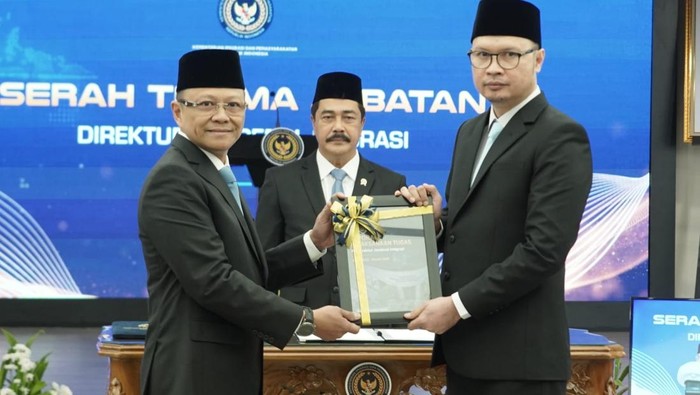 Hendarsam Marantoko sebagai Direktur Jenderal Imigrasi Kementerian Imipas