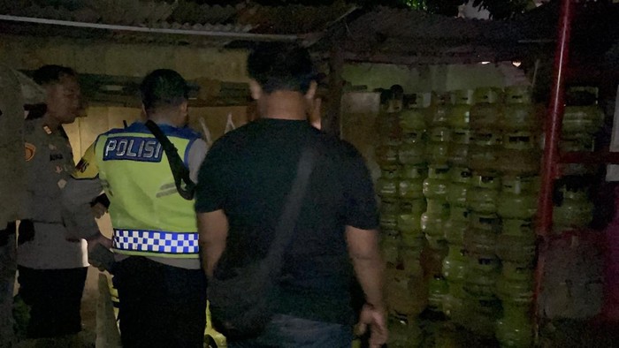 Jaringan Pengoplosan Gas Bersubsidi di Bogor Dibabat Polisi, Pelaku Lari
