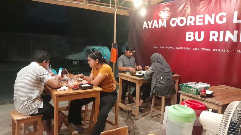 Rekomendasi ayam goreng lengkuas