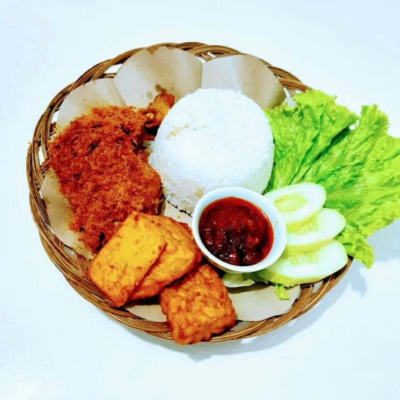 Rekomendasi ayam goreng lengkuas