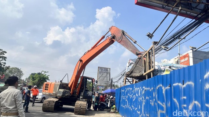 Ruko di Palembang yang langgar aturan dibongkar Pemkot Palembang