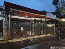Duit Ratusan Juta di Rumah Ono Surono yang Masih Sisakan Tanya