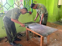 Keren! SMK di Gresik Sulap Sampah Plastik Jadi Furnitur Pengganti Kayu