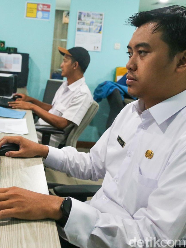 Transformasi Budaya Kerja, ASN Bakal WFH Tiap Jumat