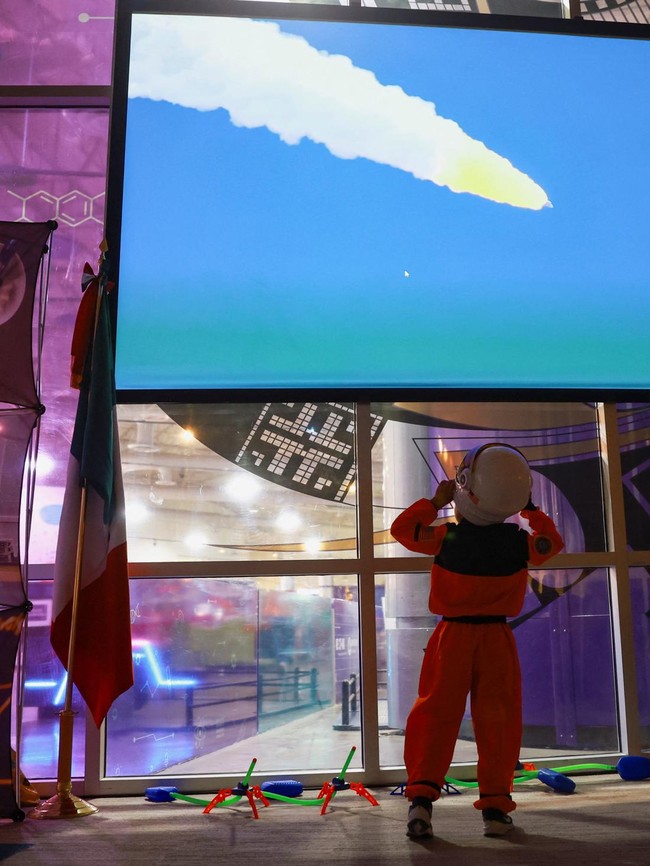 Antusias Anak-anak Belajar Antariksa dari Artemis II