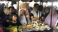 8.000 Nasi Kucing Angkringan Gratis di Malioboro Ludes Diserbu dalam 30 Menit