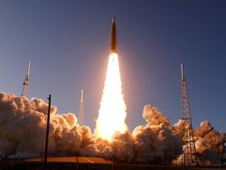 Artemis II NASA Mengudara, Sorak Warga Menggema