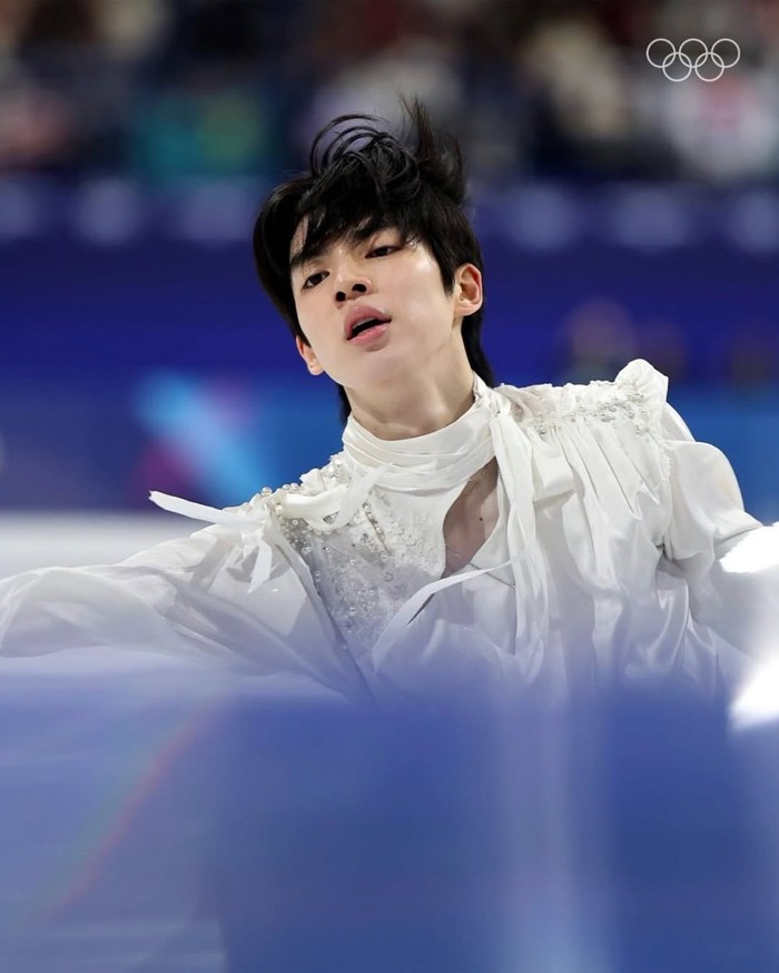 Figure skater Korea Selatan Cha Jun Hwan.