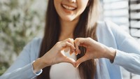 Ramalan Zodiak Cinta 1 Agustus: Cancer Hubungan Stabil, Libra Terlalu Cemburu