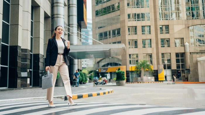 Jalan Cepat Vs Jumlah Langkah 10 Ribu Sehari, Mana yang Lebih Baik?