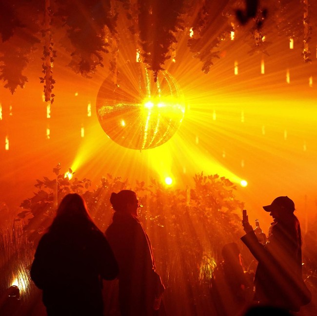 Instalasi Cahaya Memukau Hadir di Berlin