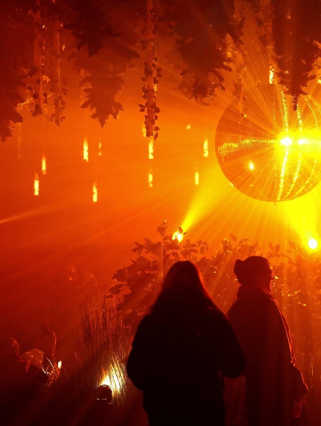 Instalasi Cahaya Memukau Hadir di Berlin