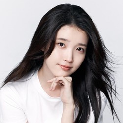 IU Balik Bermusik, Siapkan Album Baru dan Konser