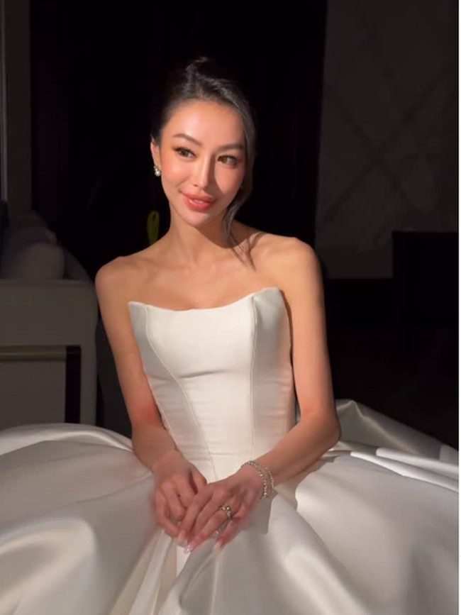 Sosok Sosialita Cantik Jadi Sorotan, Dipersunting Keturunan Konfusius ke-46