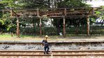 Jejak yang Terlupakan! Stasiun Mampang Kini Terbengkalai di Tengah Jakarta