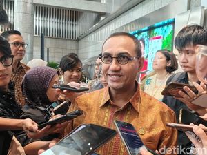 OJK Denda Tukang Goreng Saham Rp 15,9 Miliar!