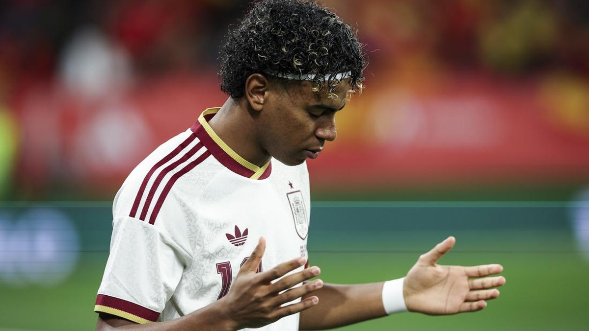 lamine yamal timnas spanyol spanyol vs mesir chant ant-islam chant rasis rasisme sepakbola