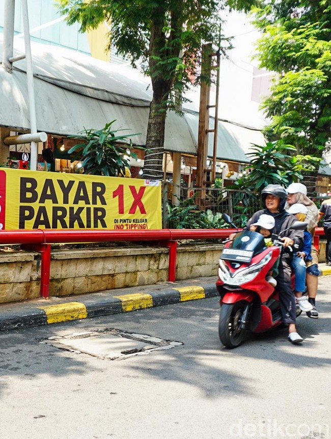 Langsung Disikat! Jukir Liar Blok M Square Ditertibkan Usai Viral