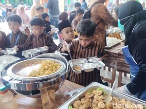 MBG Prasmanan Diuji Coba di Malang, Siswa Ambil Sendiri Tapi Diawasi