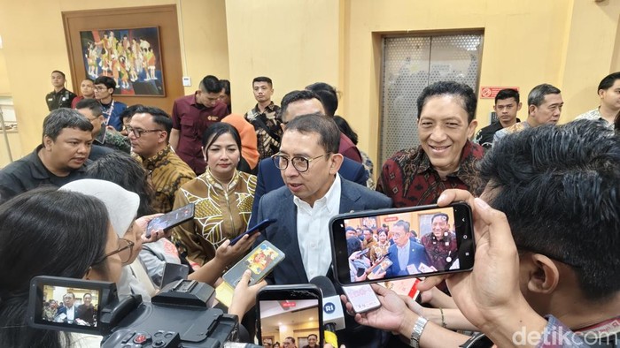Menteri Kebudayaan Fadli Zon saat ditemui di kawasan Sudirman, Jakarta Pusat, pada Kamis (2/4/2026).