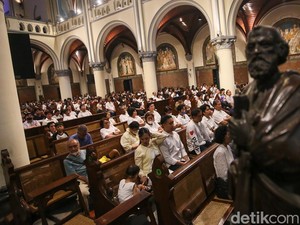 Renungan Harian Katolik Minggu 11 Oktober 2026 Lengkap Bacaan-Teks Mazmur