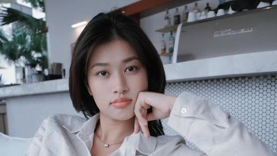 Paras Cantik Ratu Kecantikan yang Dikritik karena Tak Pakai Makeup di Film