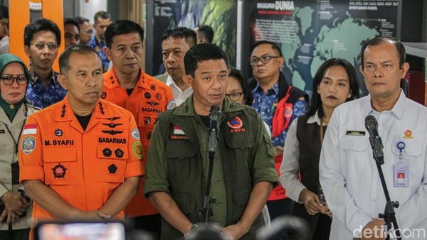Peringatan Tsunami Berakhir, BNPB Ingatkan Waspada Gempa Susulan