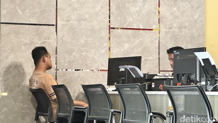 Pria di Palembang melapor usai menjadi korban pengeroyokan pakai sajam