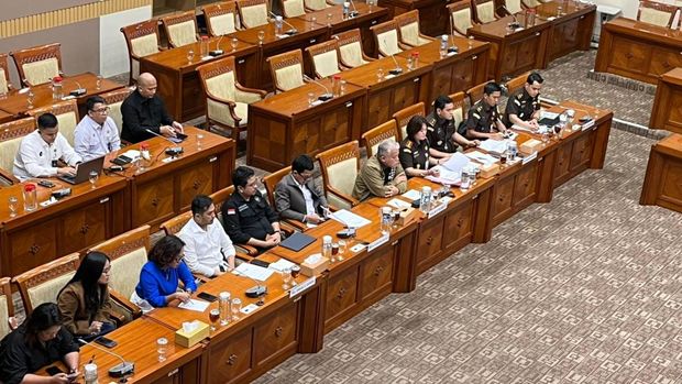 Rapat Komisi III DPR dengan Kajari Karo serta Amsal Sitepu (Anggi/detikcom)