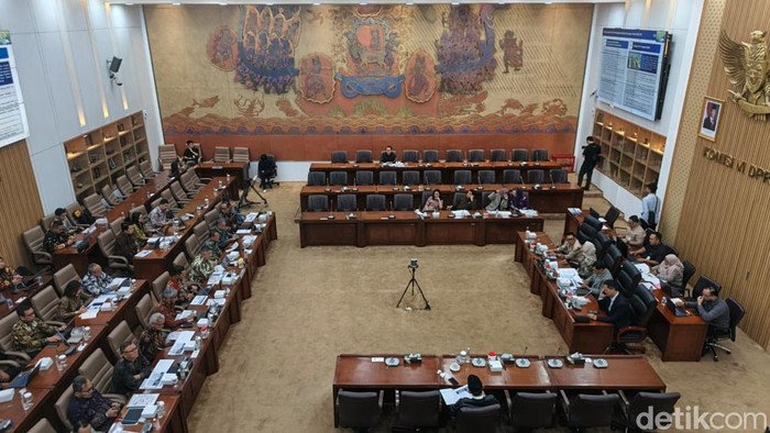 Rapat Komisi VI dengan Pelindo