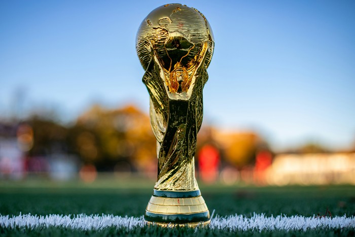 Trofi Piala Dunia. Kapan Piala Dunia 2026 mulai main? 