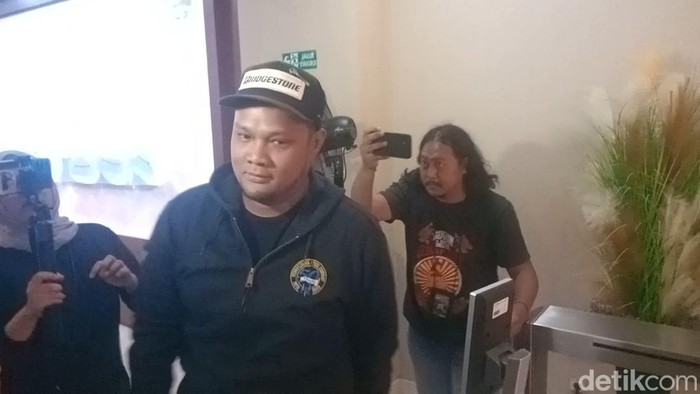 Virgoun tiba di Bareskrim, Kamis (2/4/2026).