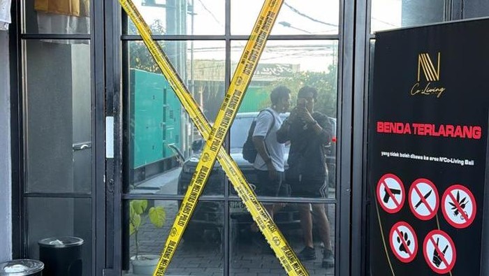 Bareskrim Polri menyegel dua tempat hiburan malam di Bali terkait dugaan peredaran narkotika. Penyegelan dilakukan di Delona di Denpasar Selatan dan di N Co-Living, Kerobokan, pada Kamis (2/4/2026).