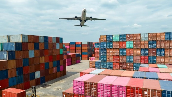 Ilustrasi jasa logistik