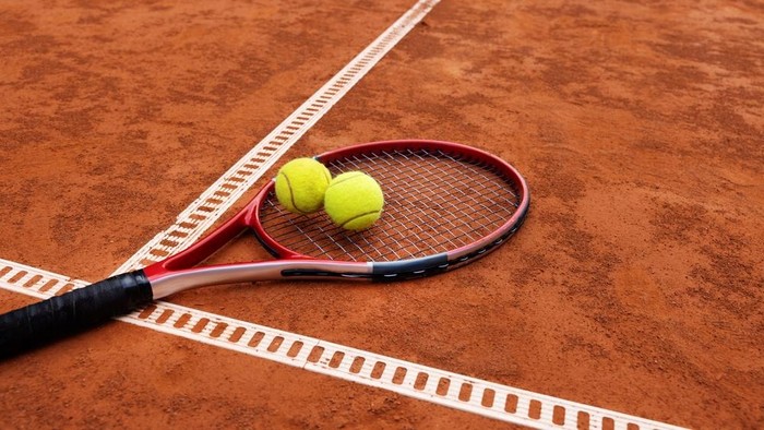 Ilustrasi raket tenis