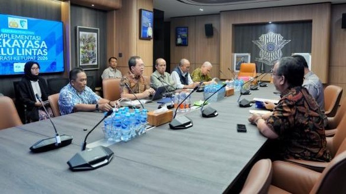 Kakorlantas audiensi dengan pakar transportasi terkait evaluasi Operasi Ketupat 2026 (Dok istimewa).
